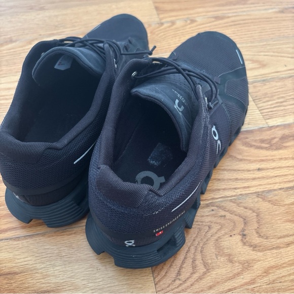 On Running Men's Cloudtrail Trail Running Shoes - Black - Picture 4 of 9